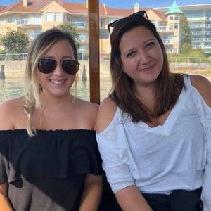 Meet your Posher, Launa